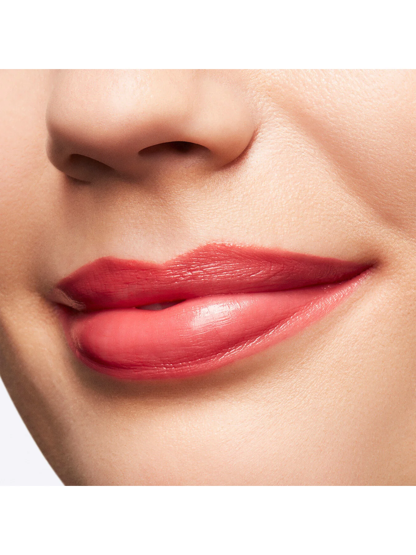 Lustreglass Lipstick