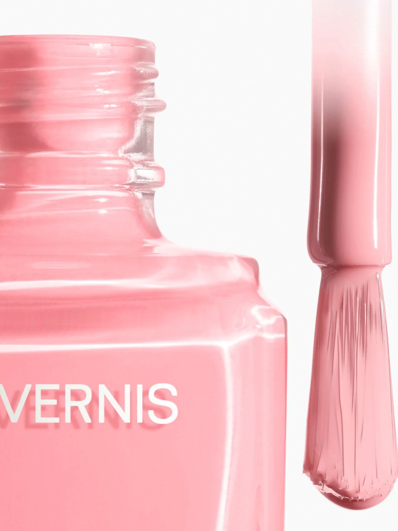 CHANEL LE VERNIS NAIL COLOUR