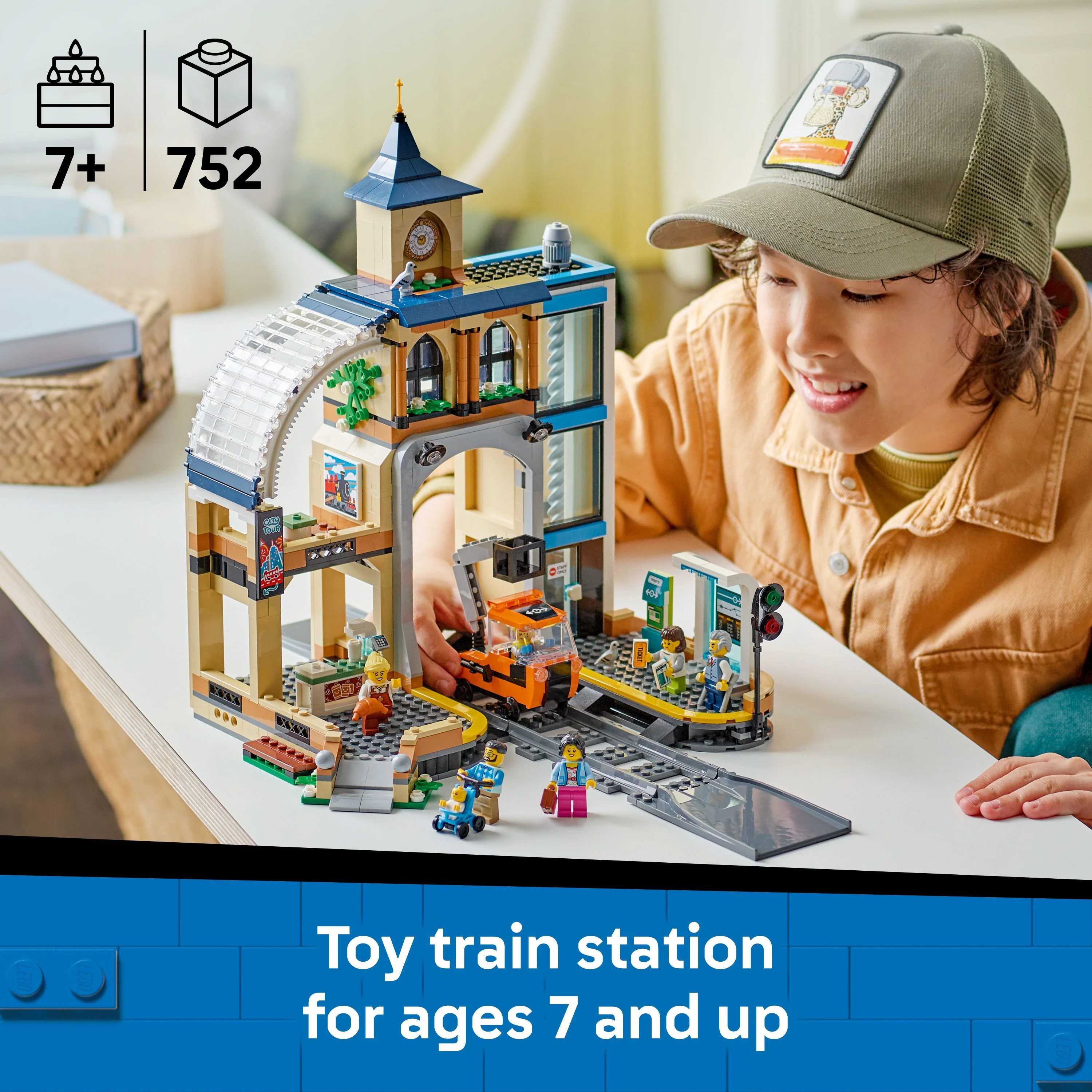 LEGO 60469 City Central Train Station