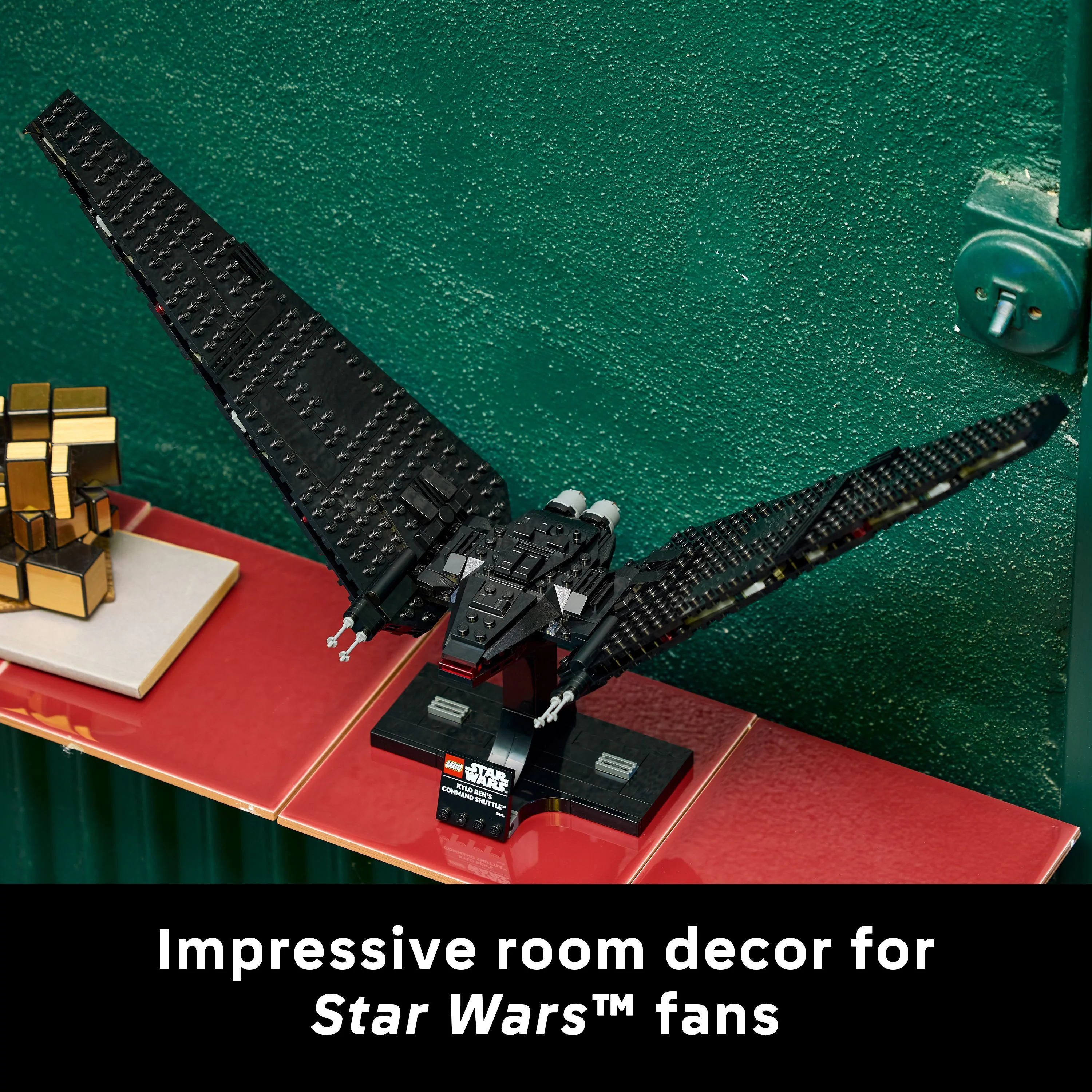 LEGO 75406 Star Wars Kylo Ren's Command Shuttle