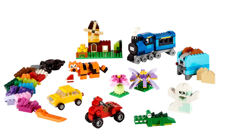 LEGO 10696 Classic Medium Creative Brick Box 484 Piece