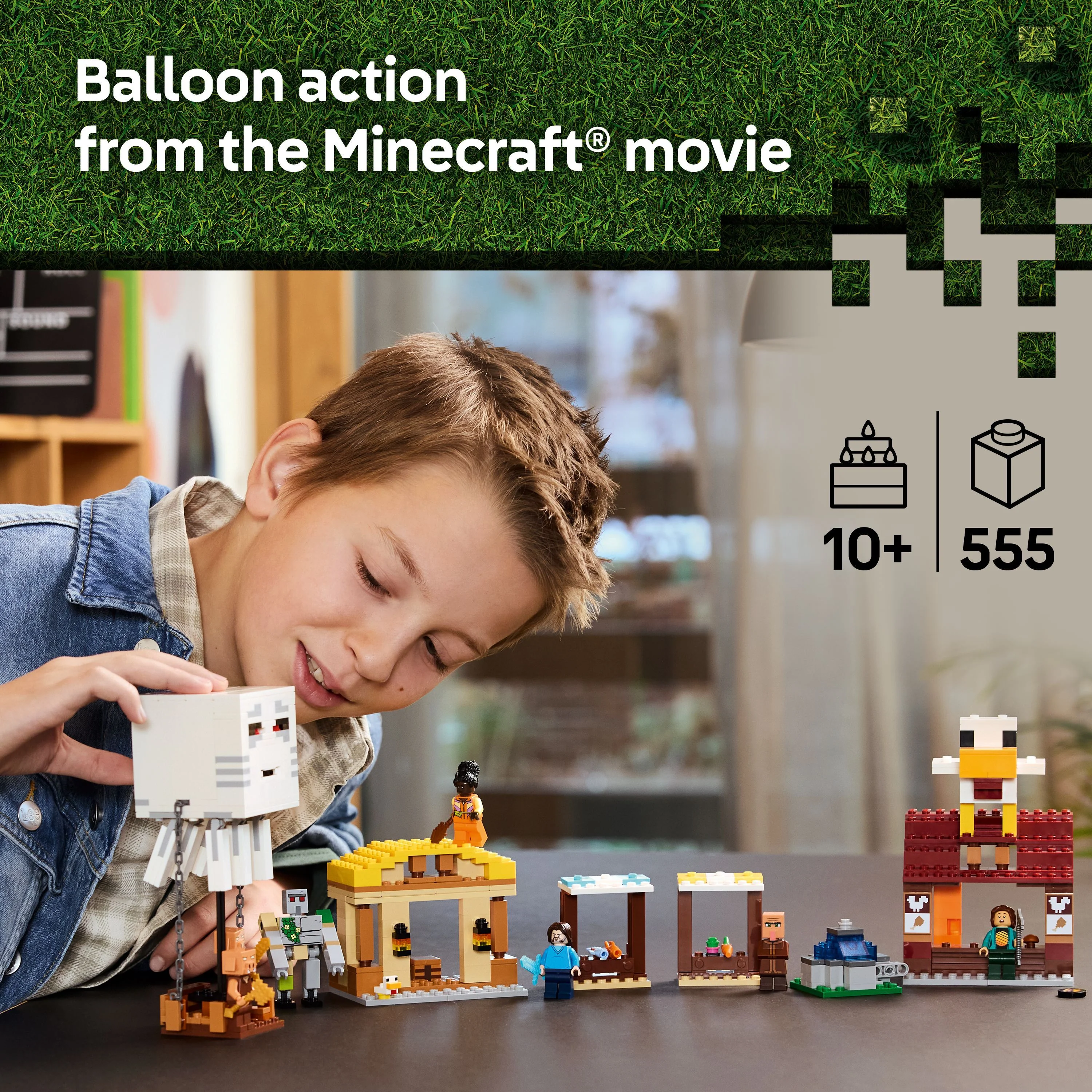 LEGO 21273 Minecraft The Ghast Balloon Village Attack