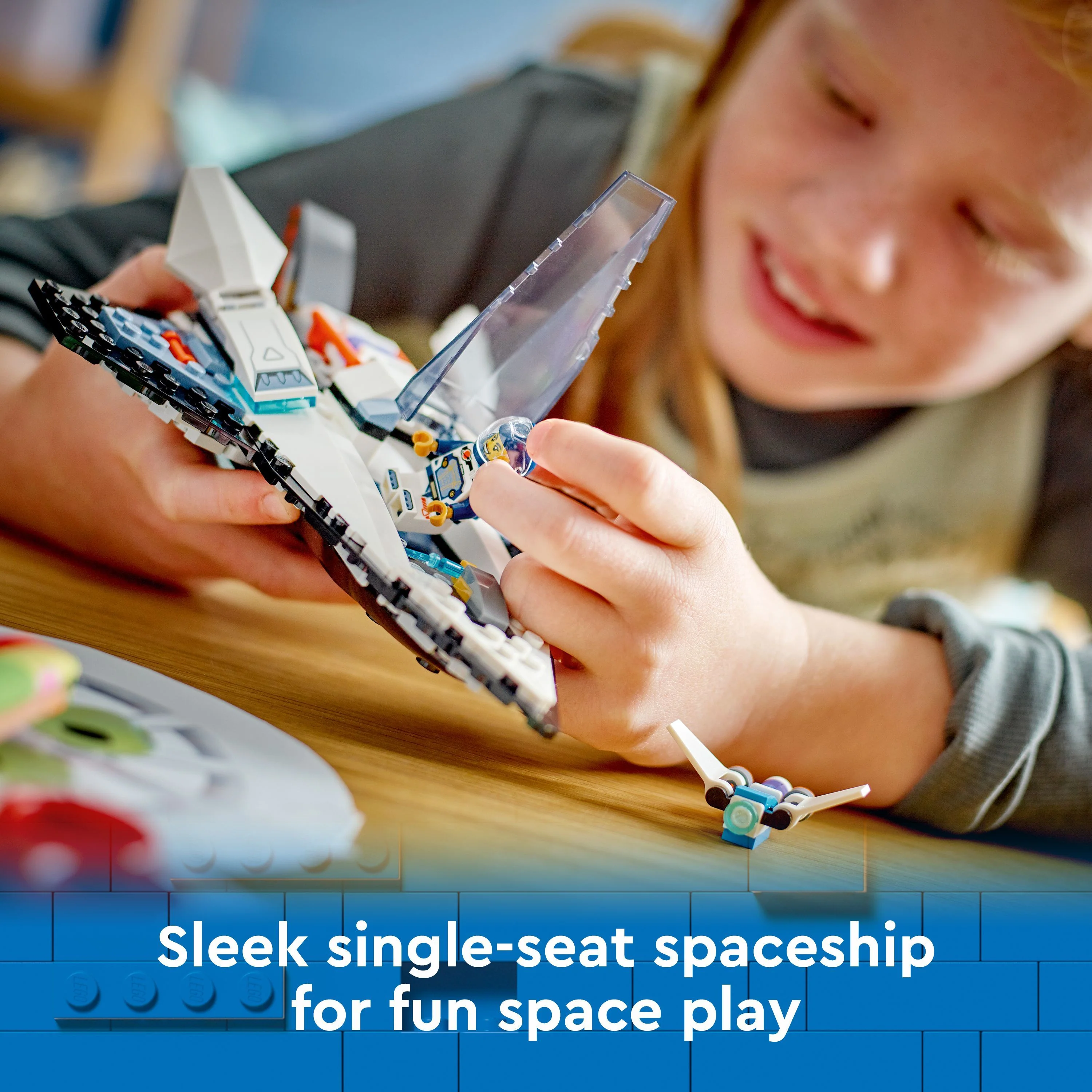 LEGO 60430 City Interstellar Spaceship