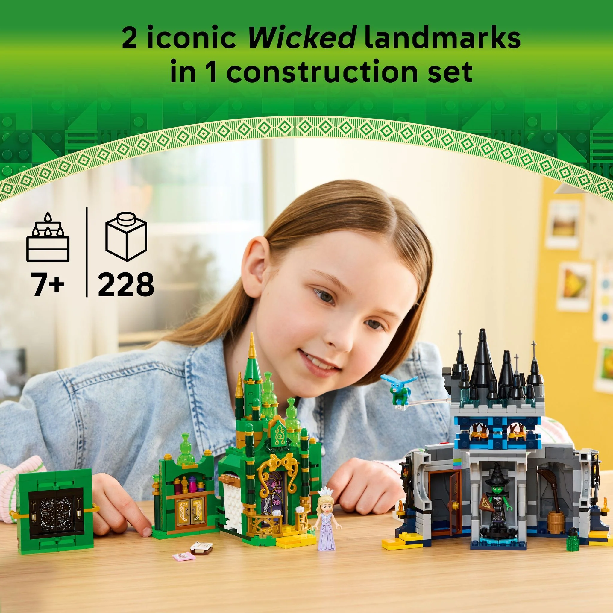 LEGO 75689 Wicked Emerald City & Kiamo Ko Castle