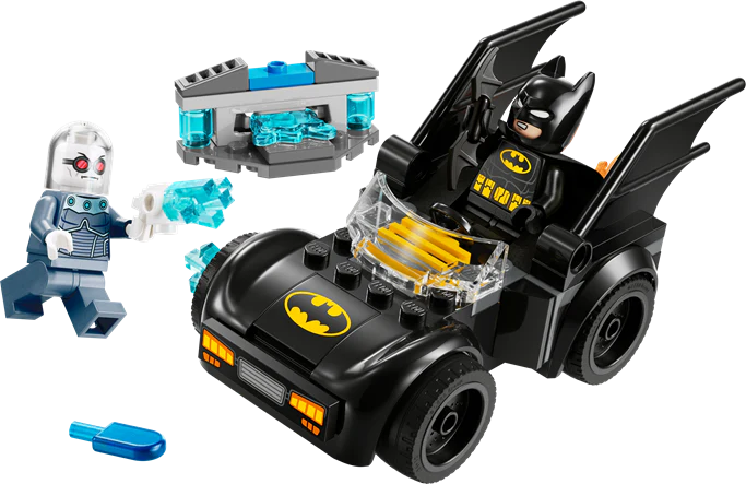 LEGO 76301 Super Heroes DC Comics Batman & Batmobile Vs. Mr. Freeze