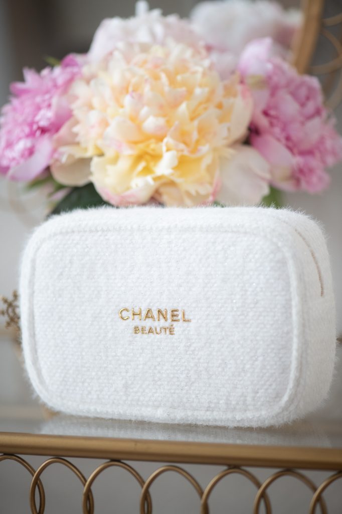 CHANEL Holiday Gift Set
