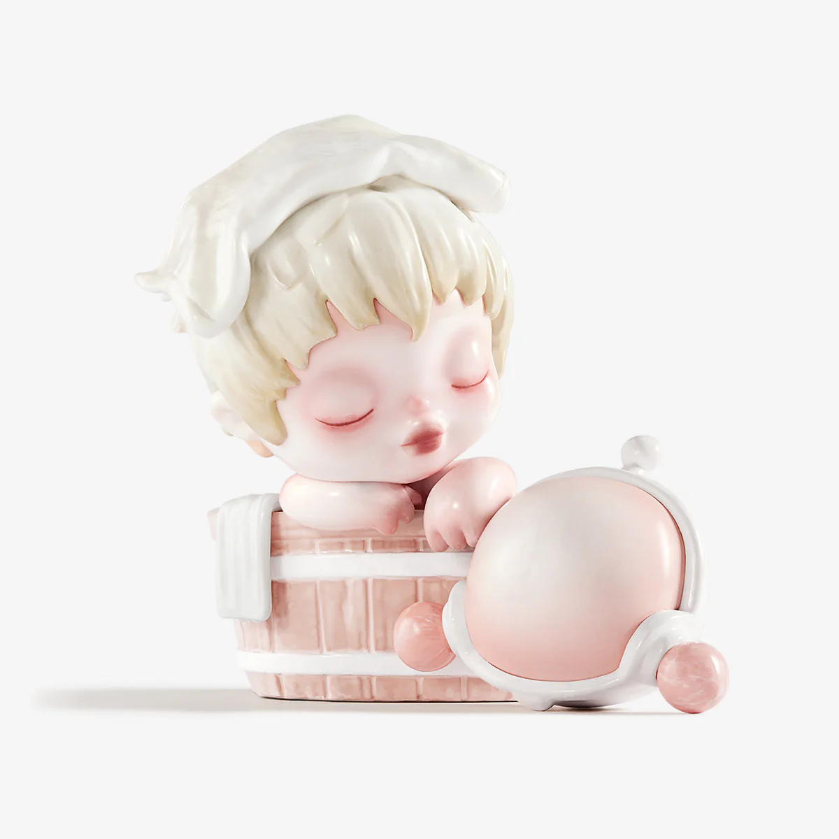 POP MART SKULLPANDA The Warmth Series 1 Blind Box