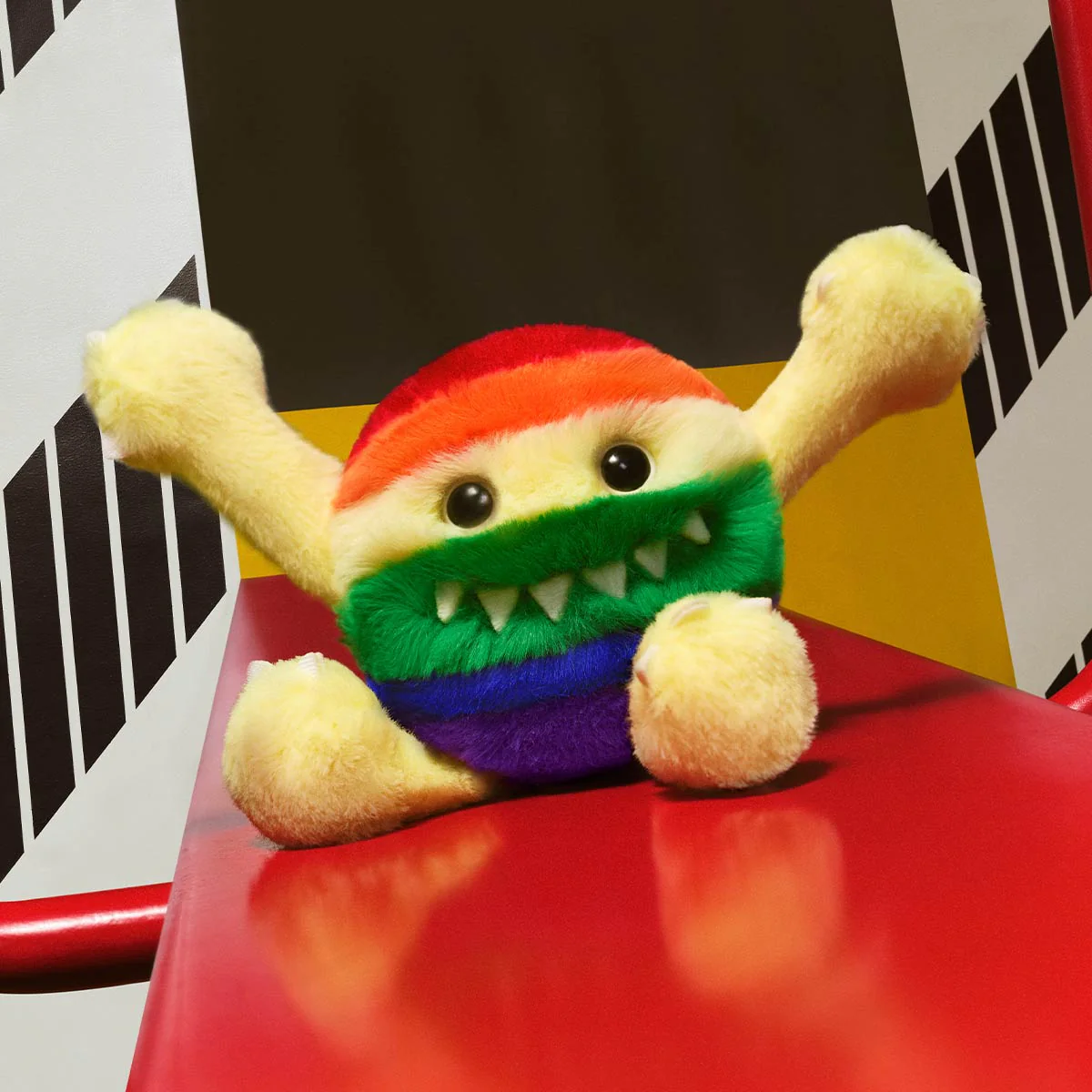 POP MART INSTINCTOY HUG YOU SERIES-Plush Pendant 1 Sealed Case