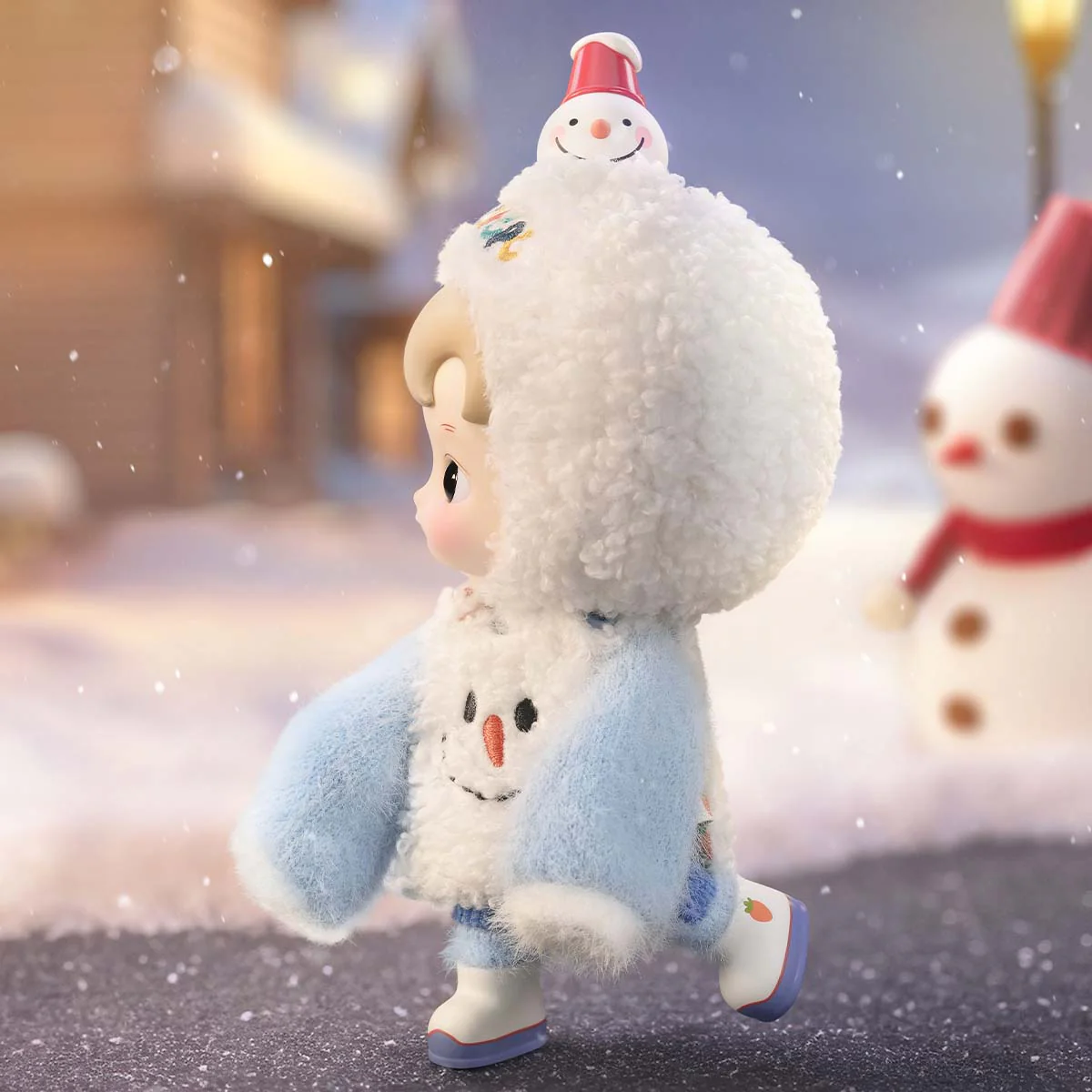POP MART HACIPUPU Snowman is Coming Action Figure