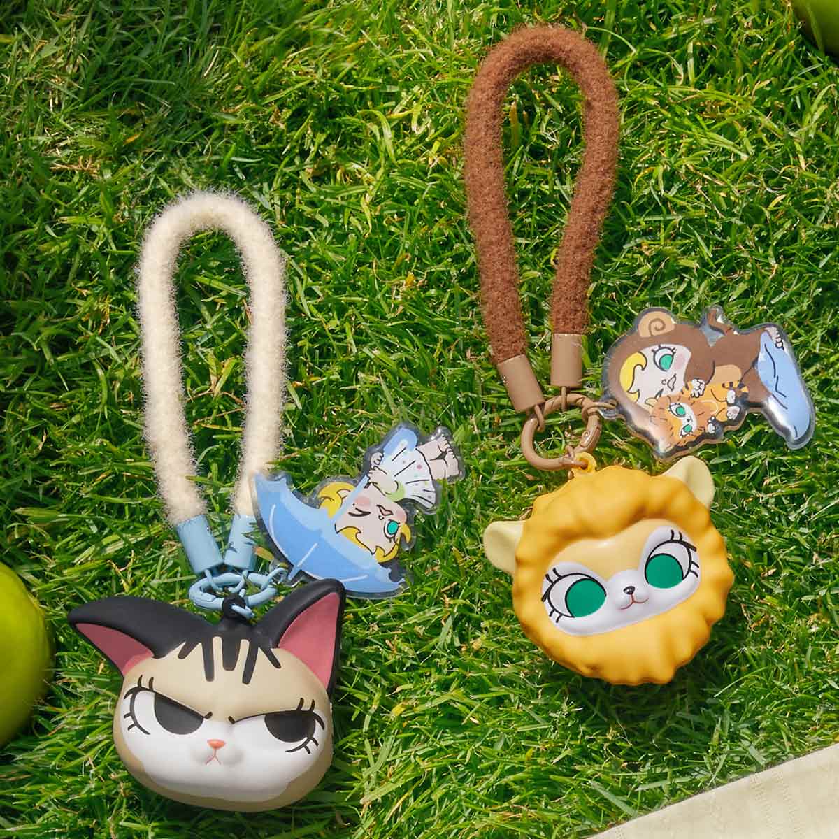 POP MART Baby Molly & Baby Tabby Series-Pinch Pendant 1 Blind Box