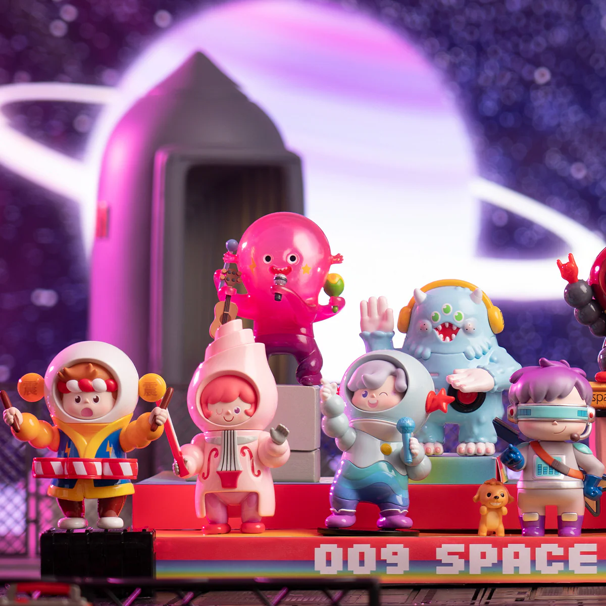 POP MART 009 Space Walker Space Concert Series 1 Blind Box
