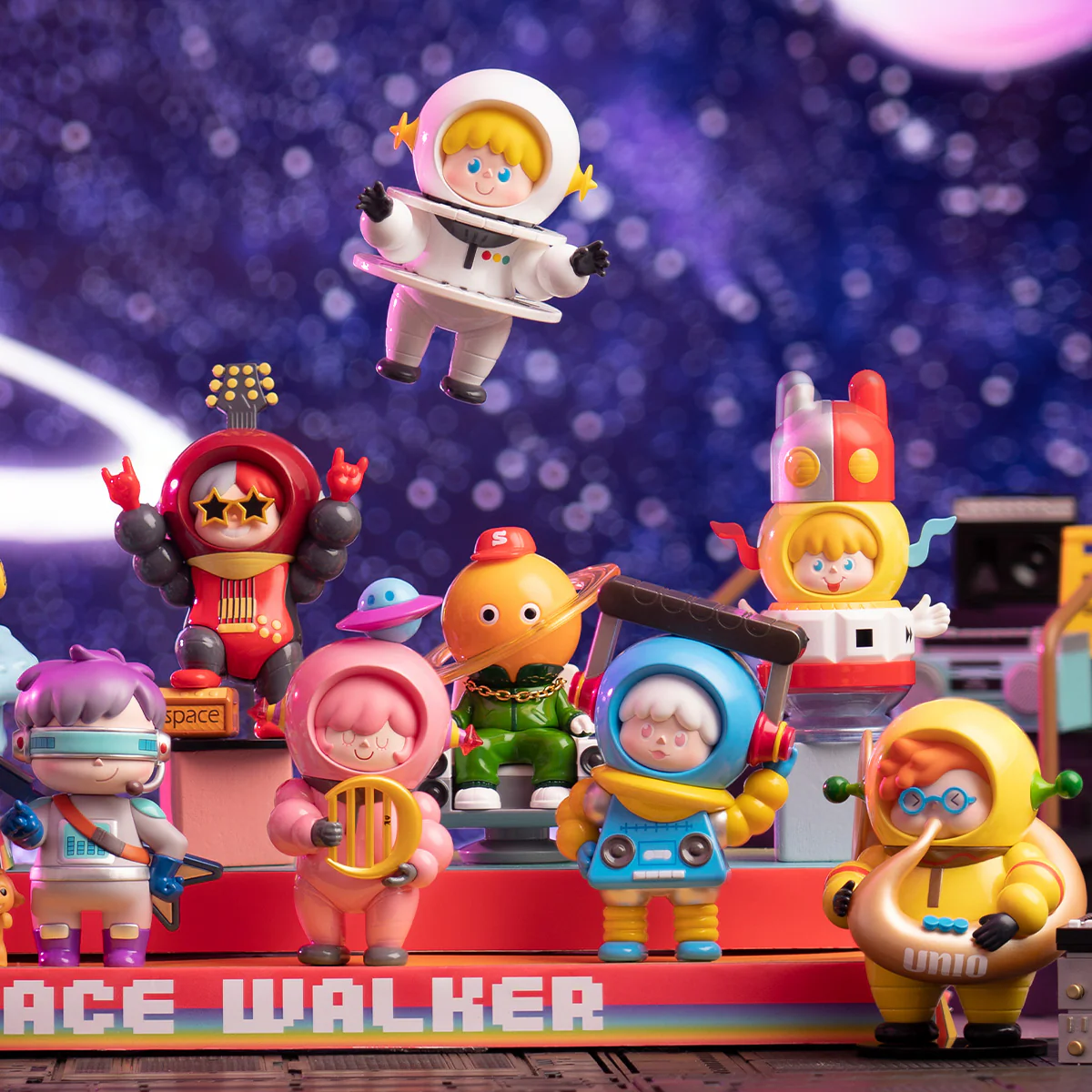 POP MART 009 Space Walker Space Concert Series 1 Blind Box