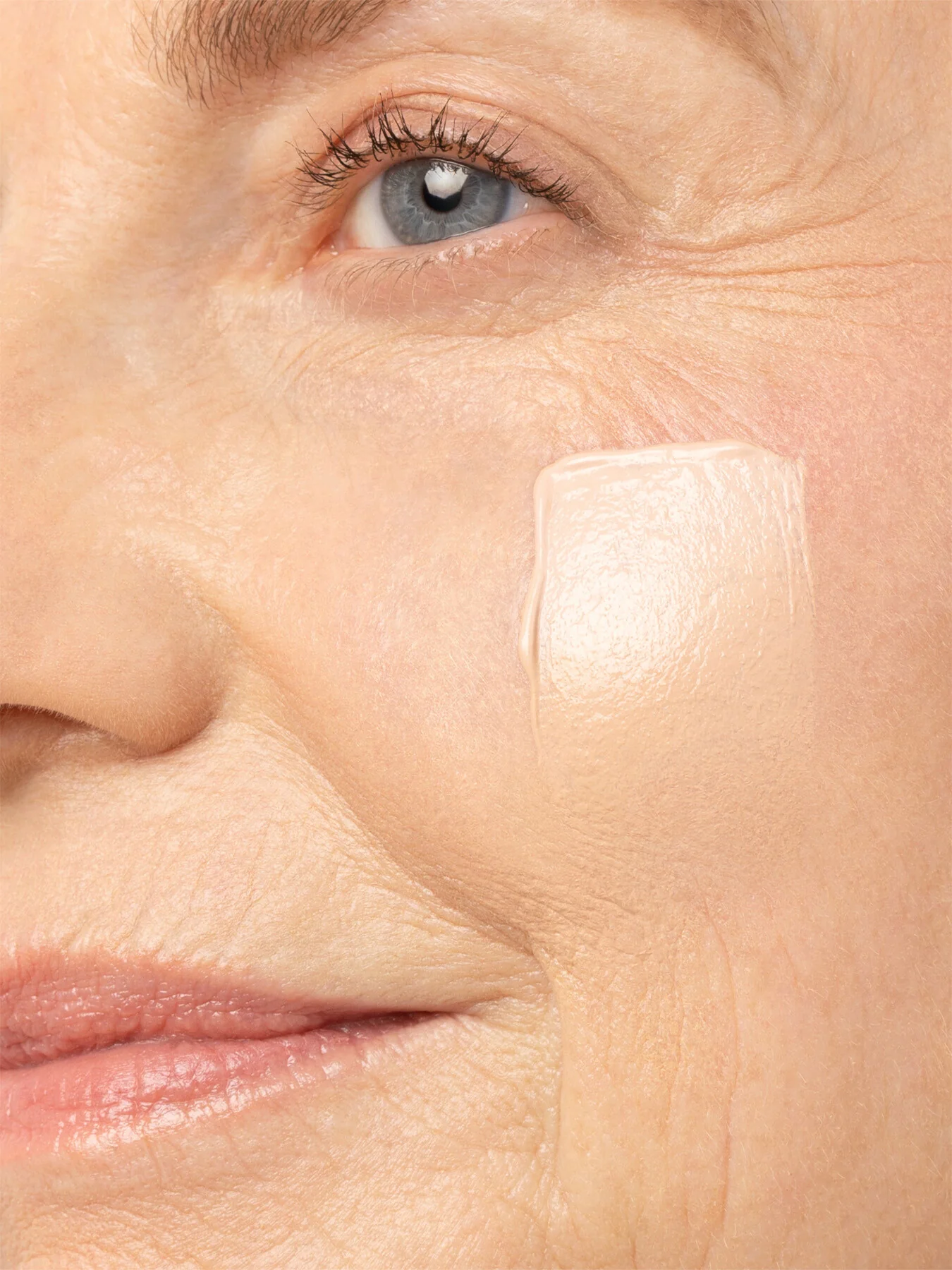 Just Skin Tinted Moisturizer SPF 15