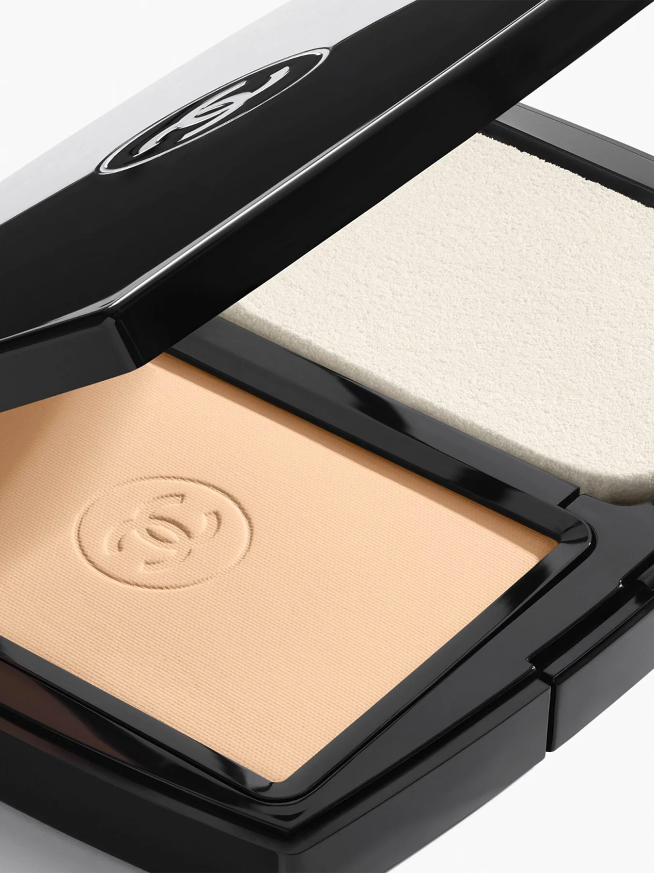 ULTRA LE TEINT All–Day Comfort Flawless Finish Compact Foundation