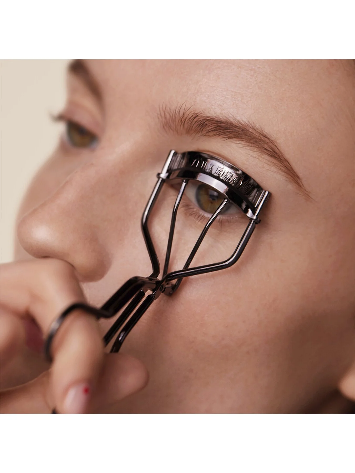 Eyelash Curler