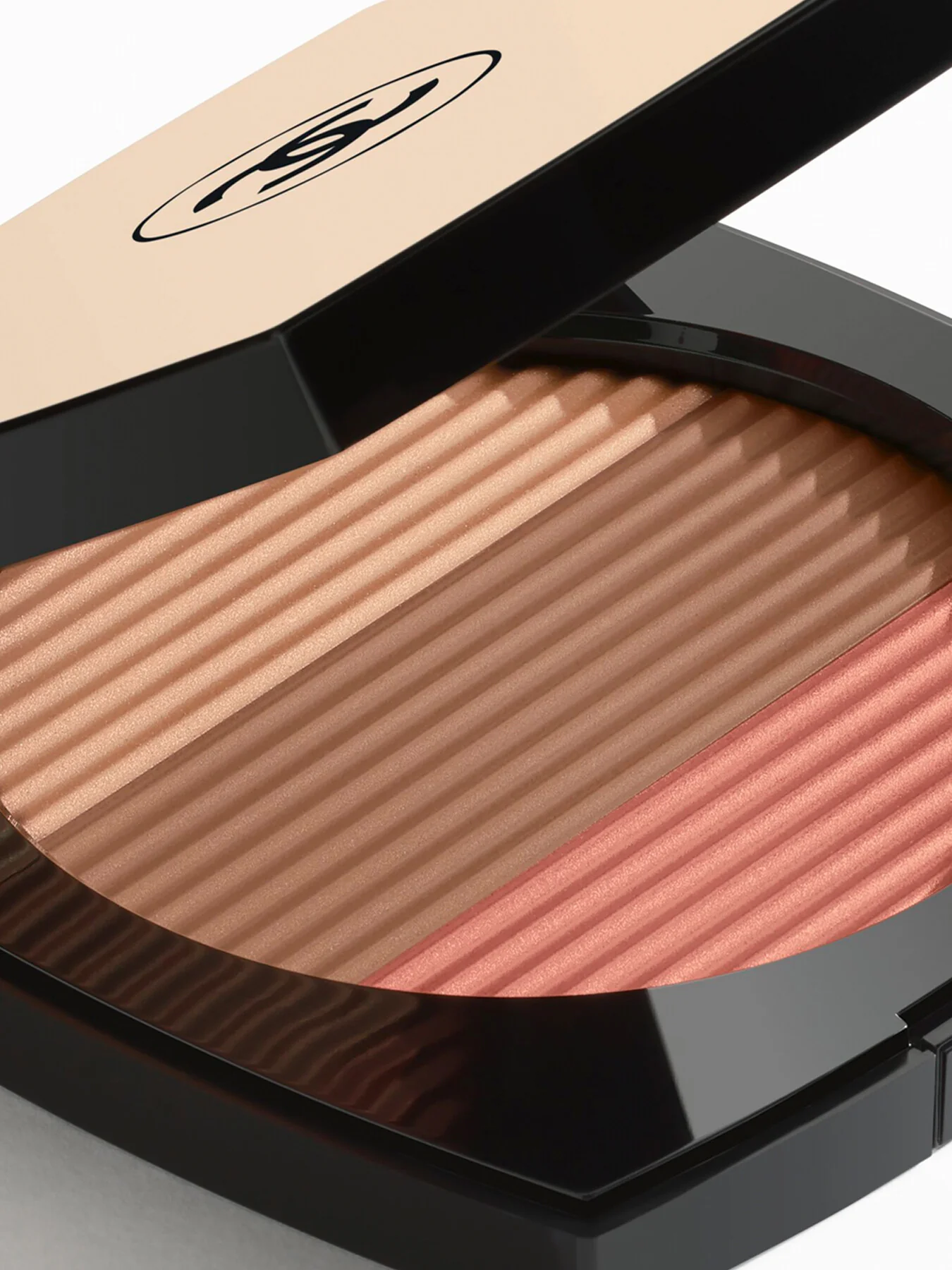 Les Beiges Healthy Glow Sun-Kissed Powder