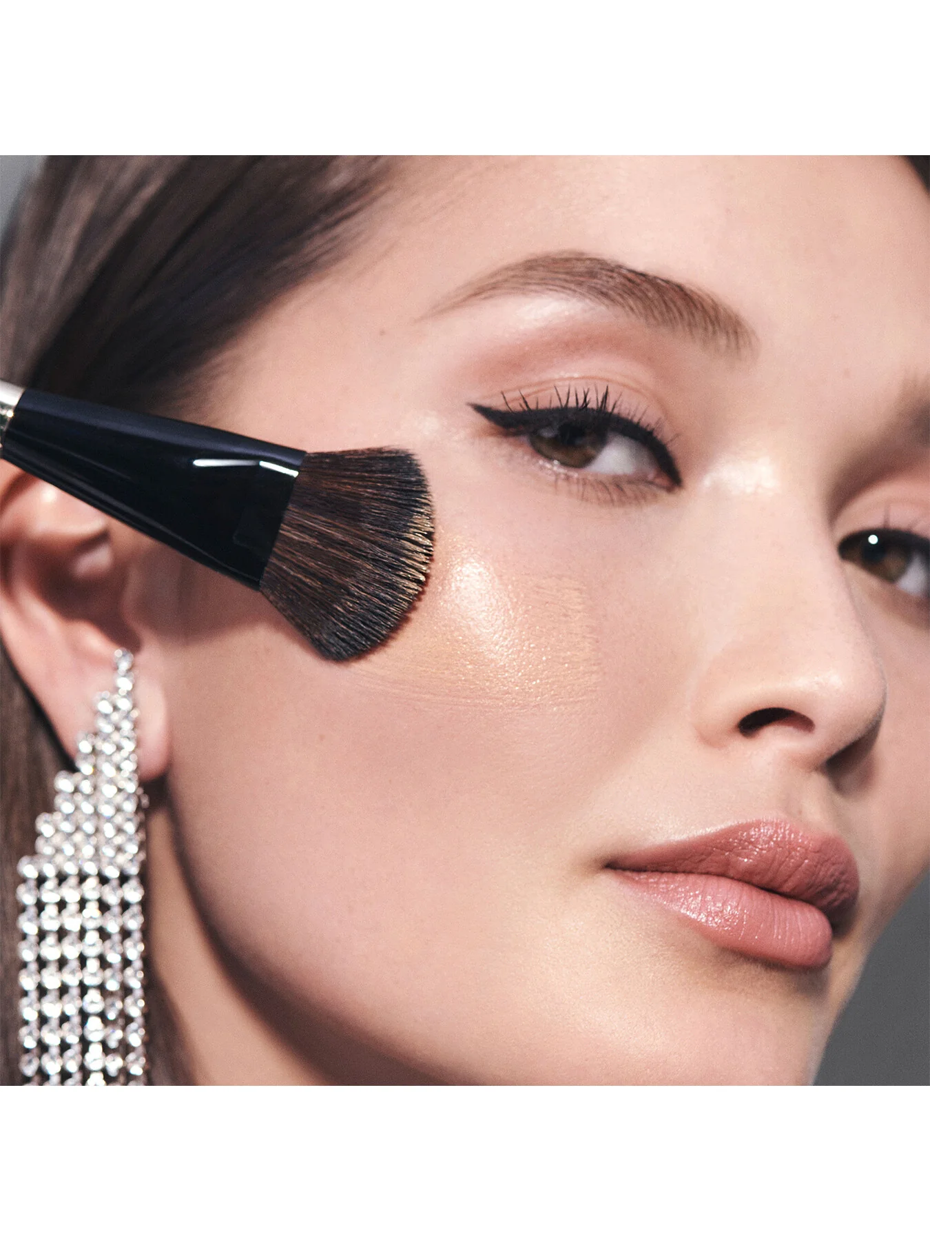 Soft Focus Foundation Brush