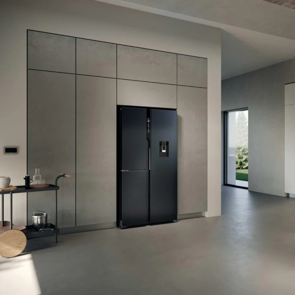 S+ Series 7 HSPR79F18EWMB(UK) - Brushed Black - 573L
