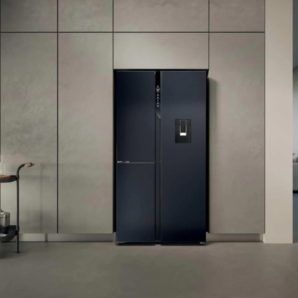 S+ Series 7 HSPR79F18EWMB(UK) - Brushed Black - 573L