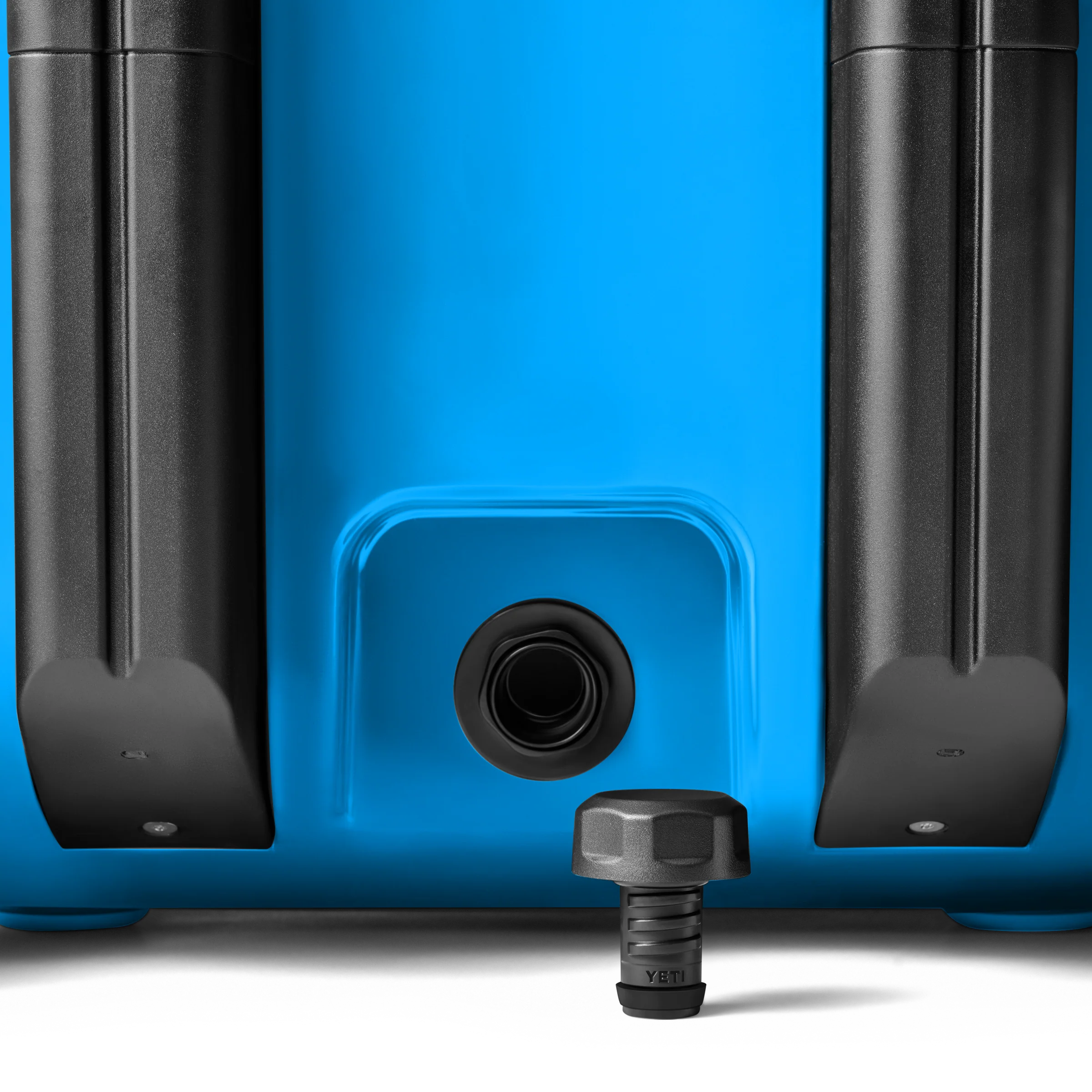 Roadie® 48 Wheeled Cool Box