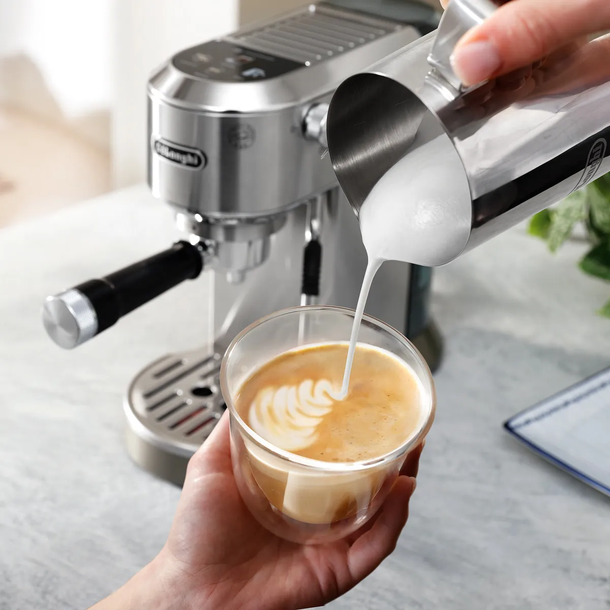 DeLonghi Dedica Duo Espresso Machine with Cold Brew EC890M (Metal)
