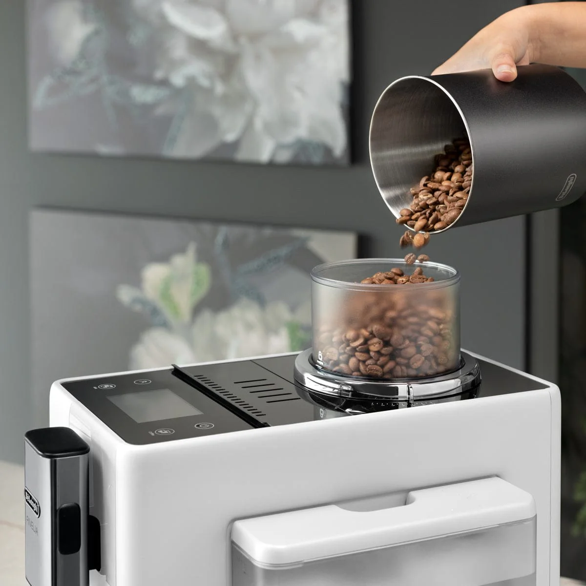 DeLonghi Rivelia Super Automatic Espresso Machine EXAM44055W (Arctic White)