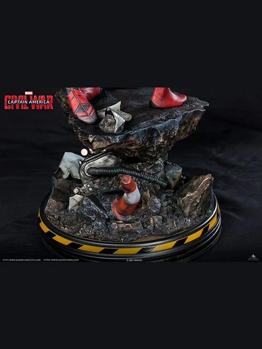 Spider-Man 1/4 Scale Captain America: Civil War Statue