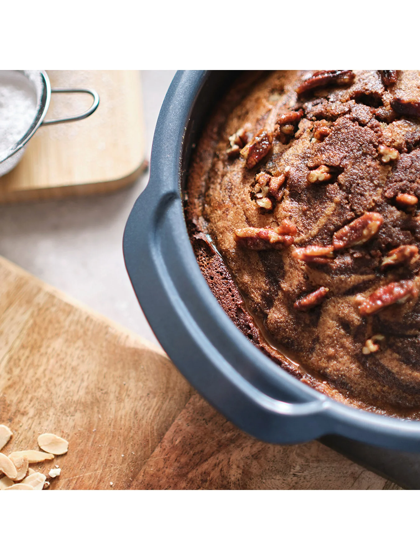 Nest Bake Round Cake Tin