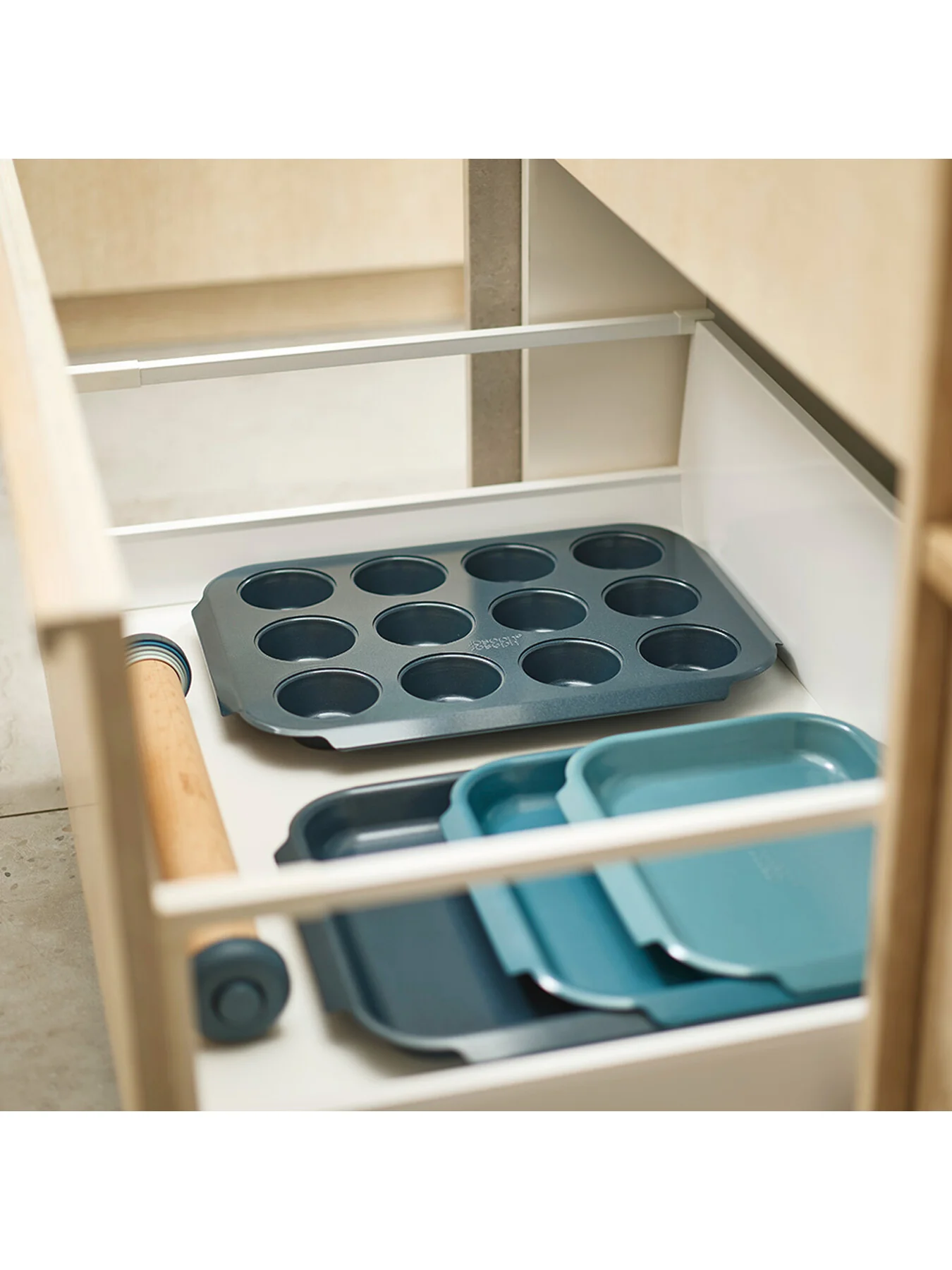 Nest Bake 12 Cup Muffin Pan
