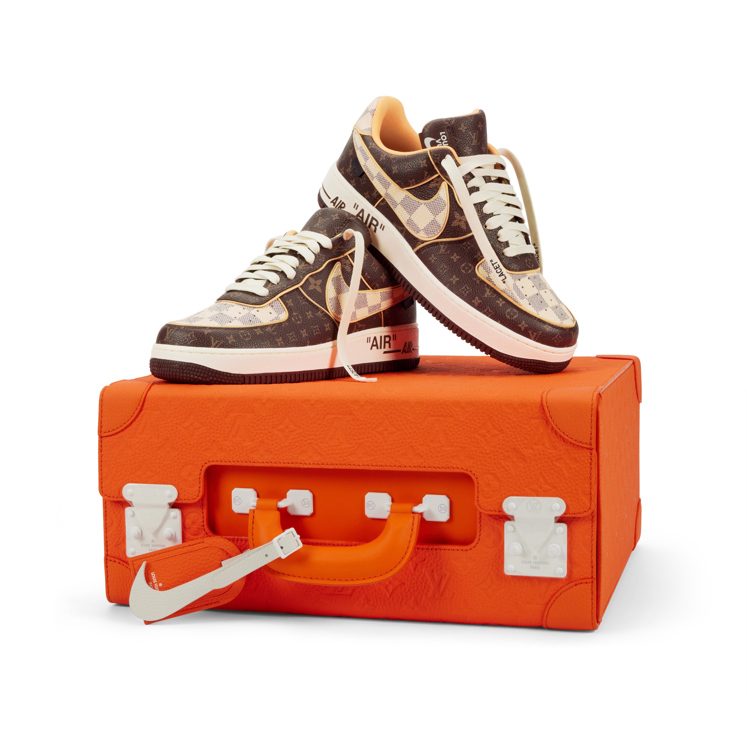 LV Trainer Sneaker