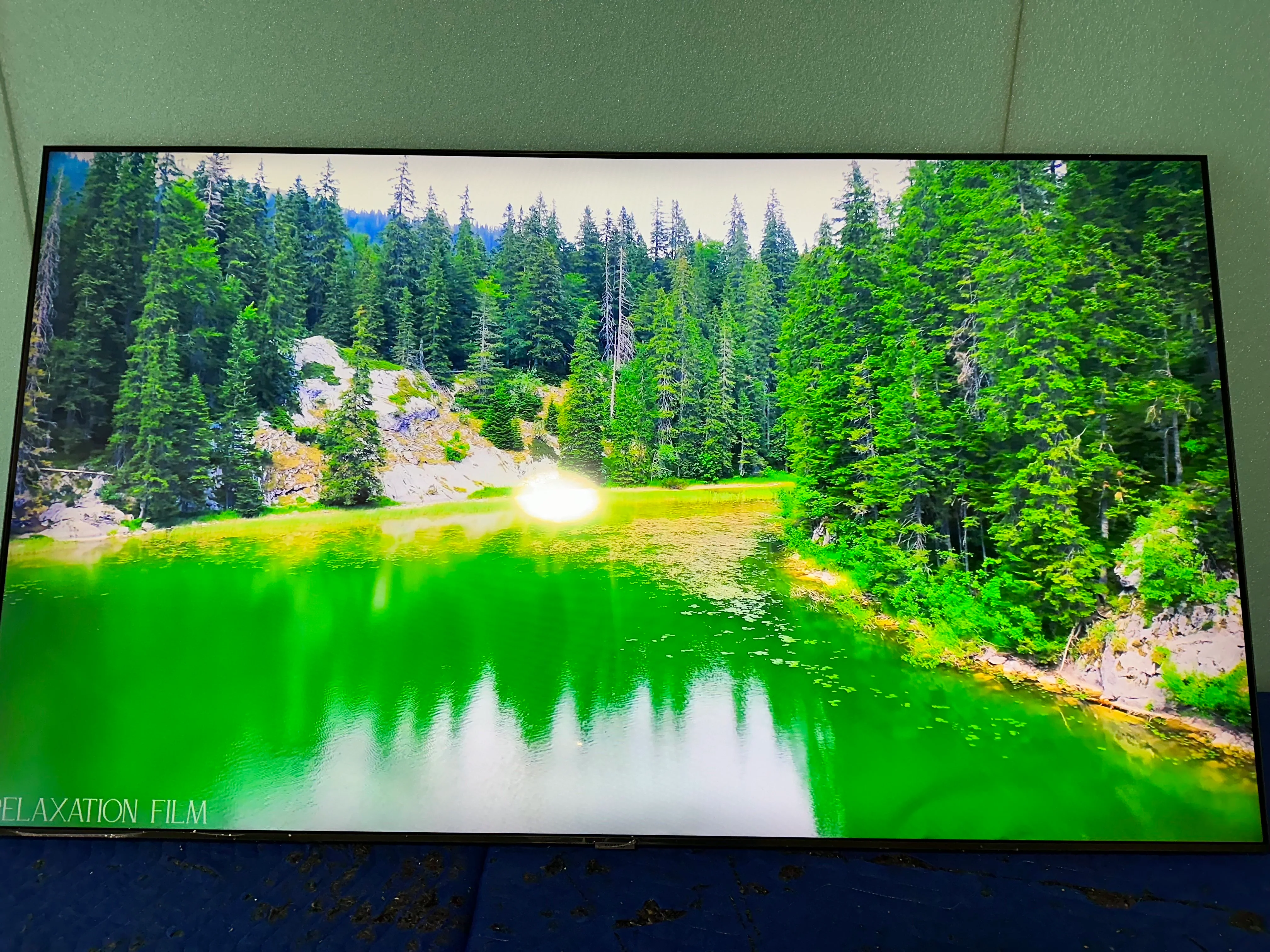 SAMSUNG 65
