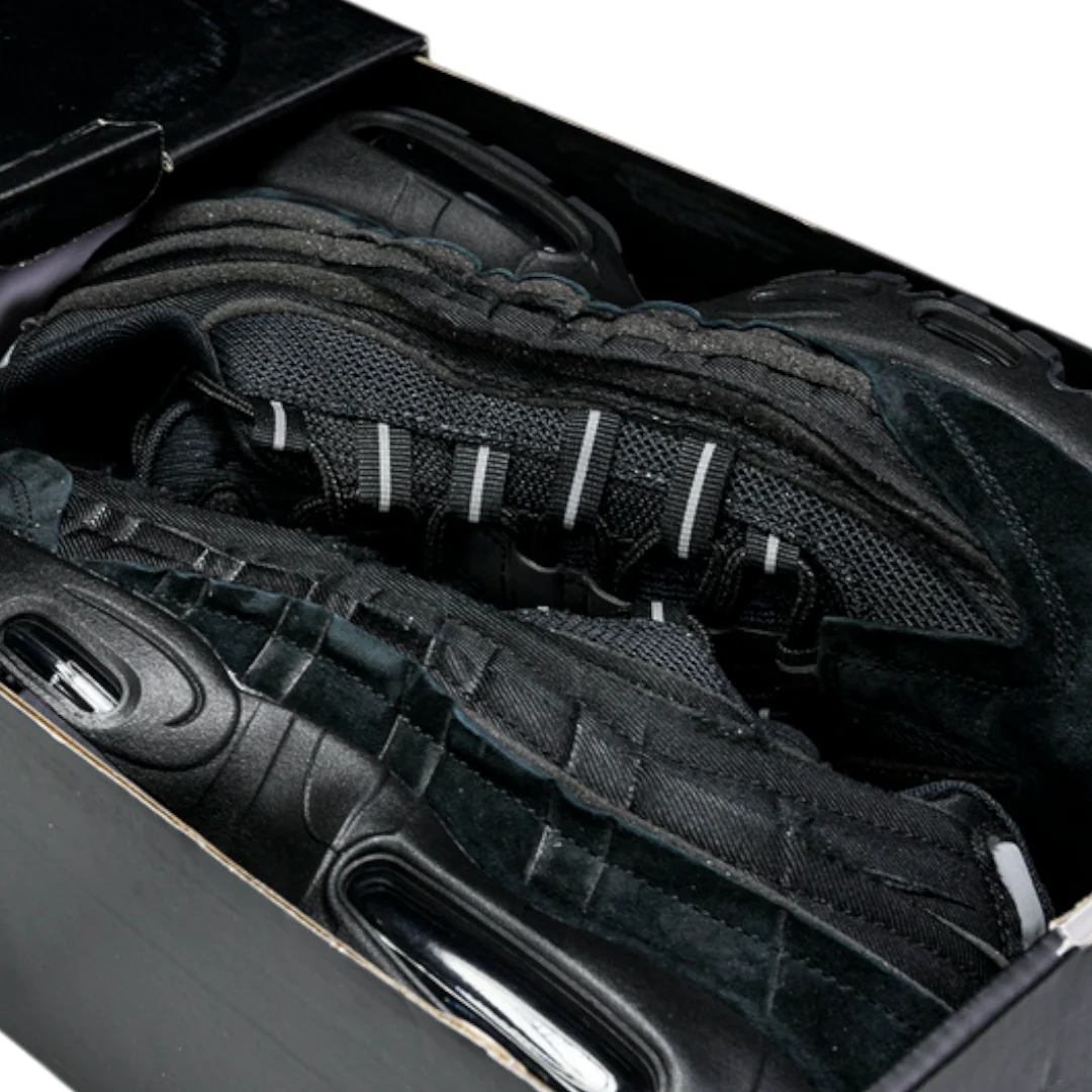 AM95 x Comme des Garcons 'Black'