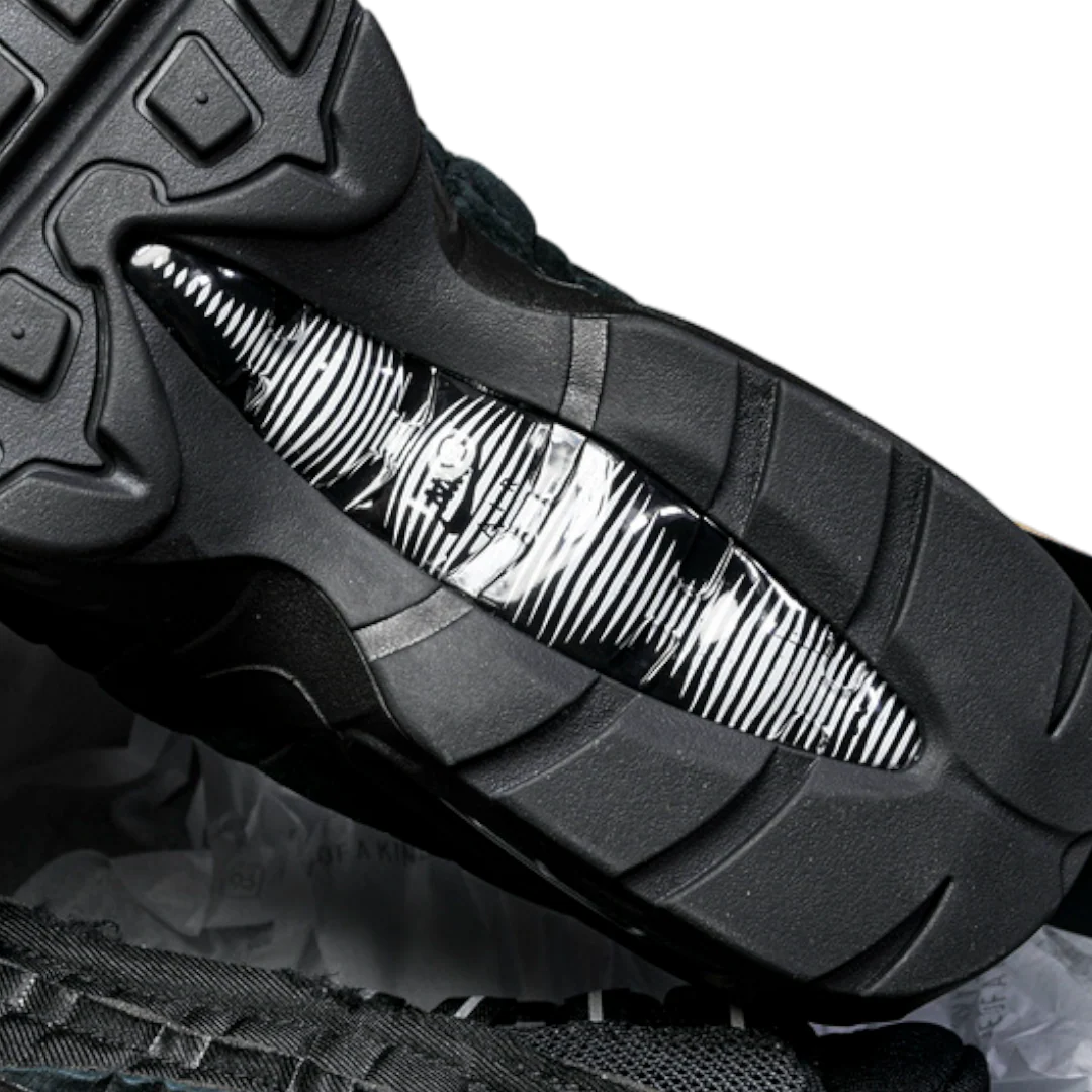 AM95 x Comme des Garcons 'Black'
