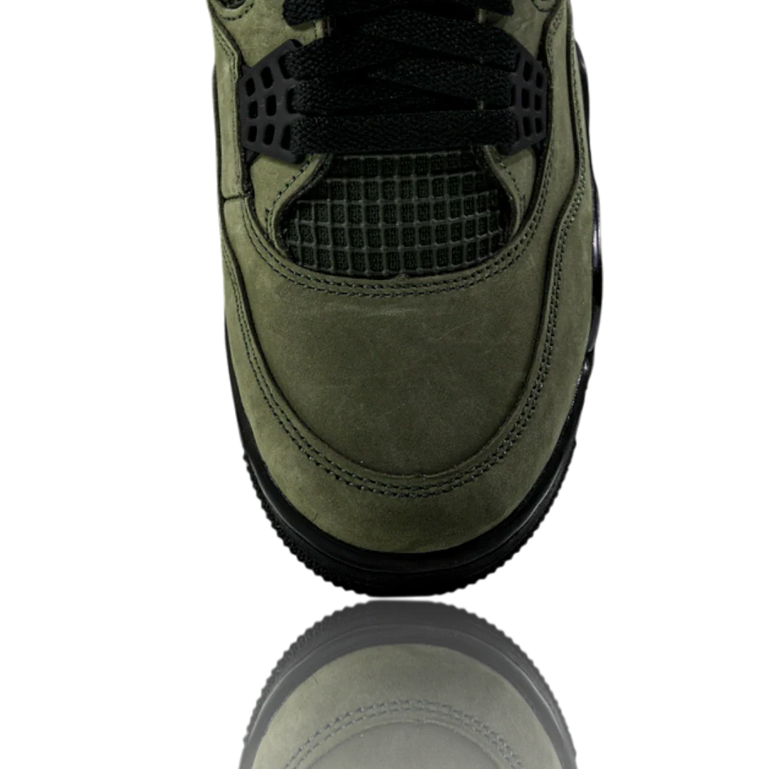 AJ4 Retro OG SP 'Undefeated'