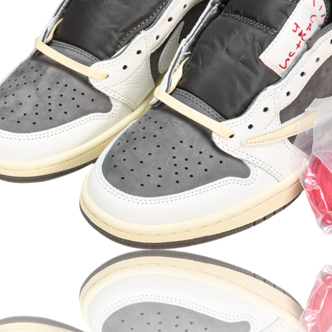(CLEARANCE) Travis Scott x AJ1 Low OG 'Reverse Mocha'