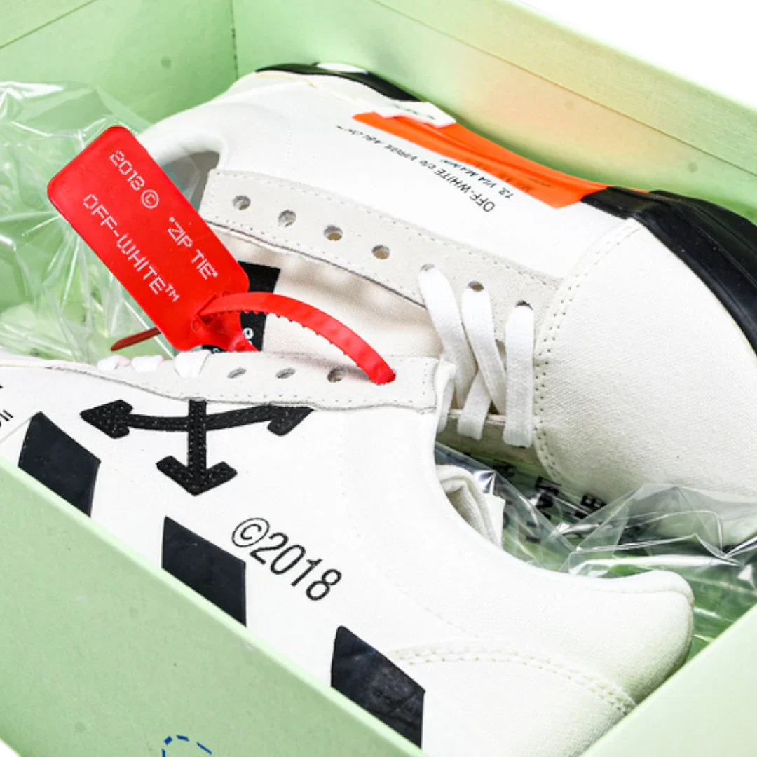 Off-White Vulc Low 'White' ('C 2018)  Old Stripes