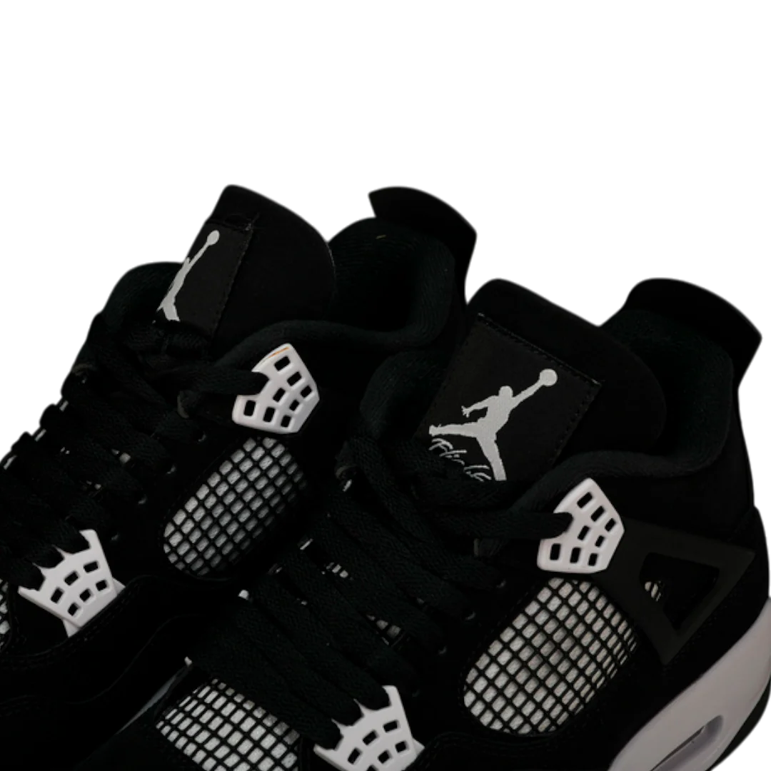 AJ4 Retro 'White Thunder'