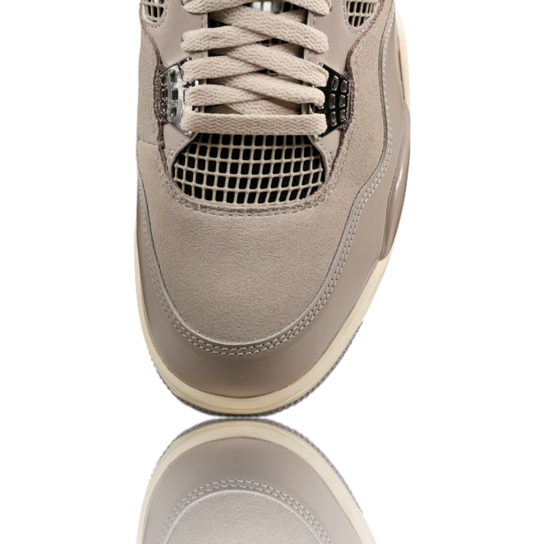 AJ4 Retro WMNS 'Frozen Moments'