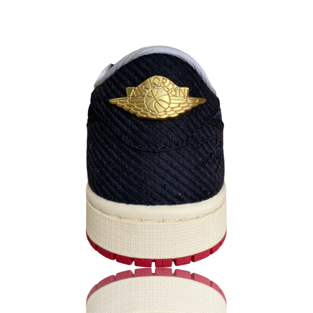 AJ1 Retro Low OG x Trophy Room 'Rookie Card' Away