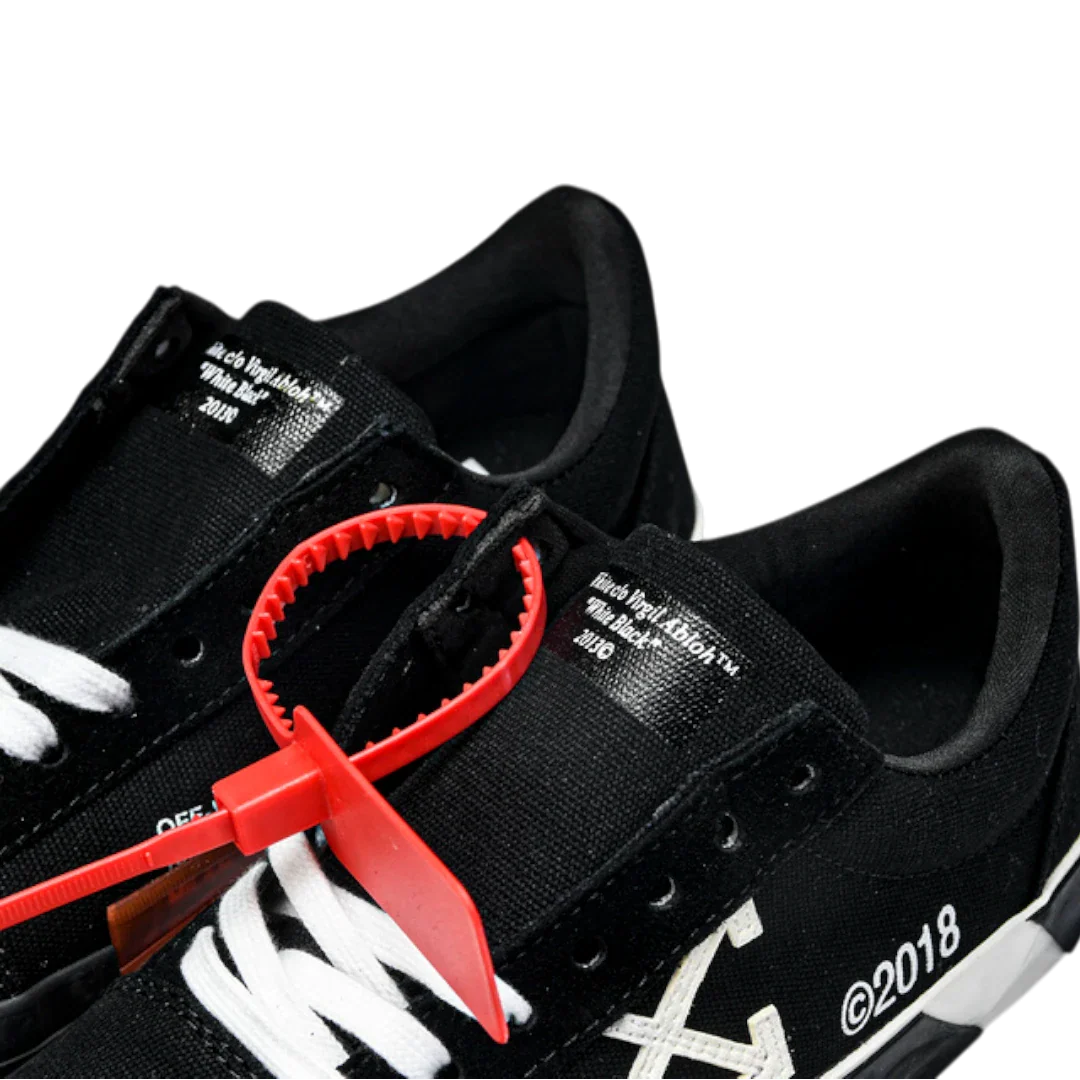 Off-White Vulc Low 'Black' ('C 2018) Old Stripes