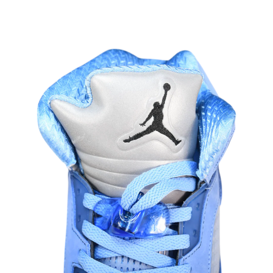 AJ5 Retro UNC 'University Blue'
