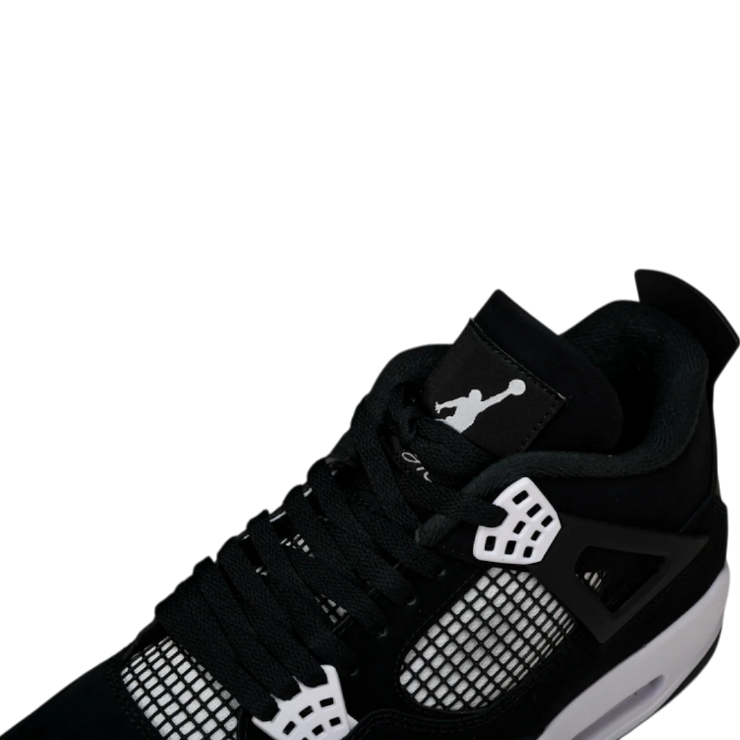 AJ4 Retro 'White Thunder'