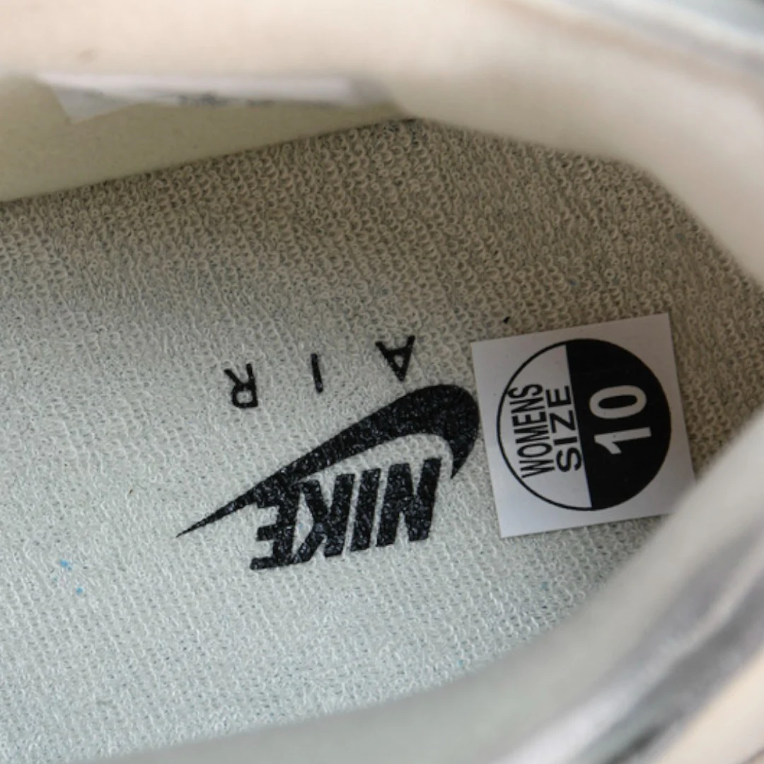Off-White x AJ4 Retro Sail