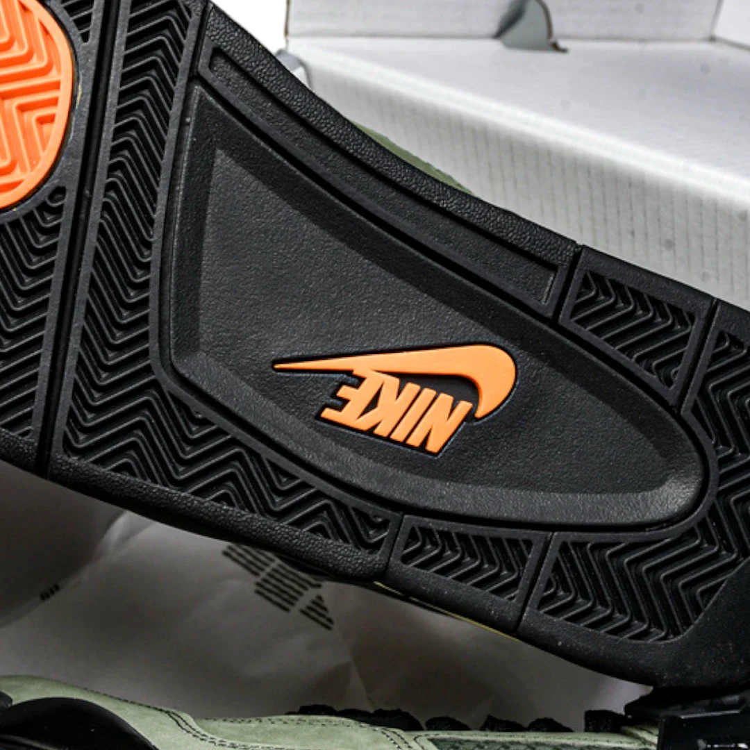 AJ4 Retro OG SP 'Undefeated'
