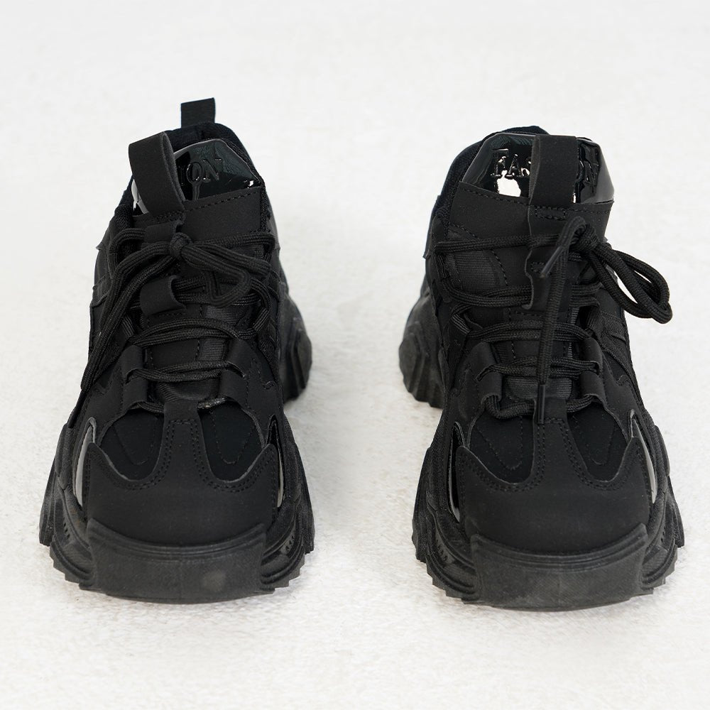 Fantasia Wednesday Addams - Abrace o Charme Gótico - Estrela Cosplay