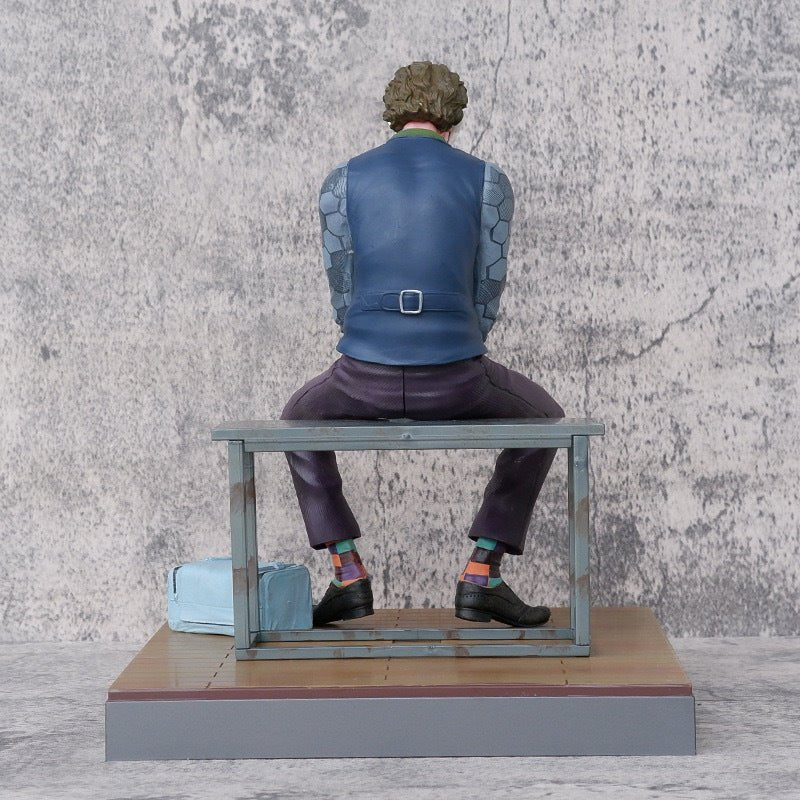 Figura de Ação Mafex Joker - Esquadrão Suicida Modelo de Vilão Presente - Estrela Cosplay