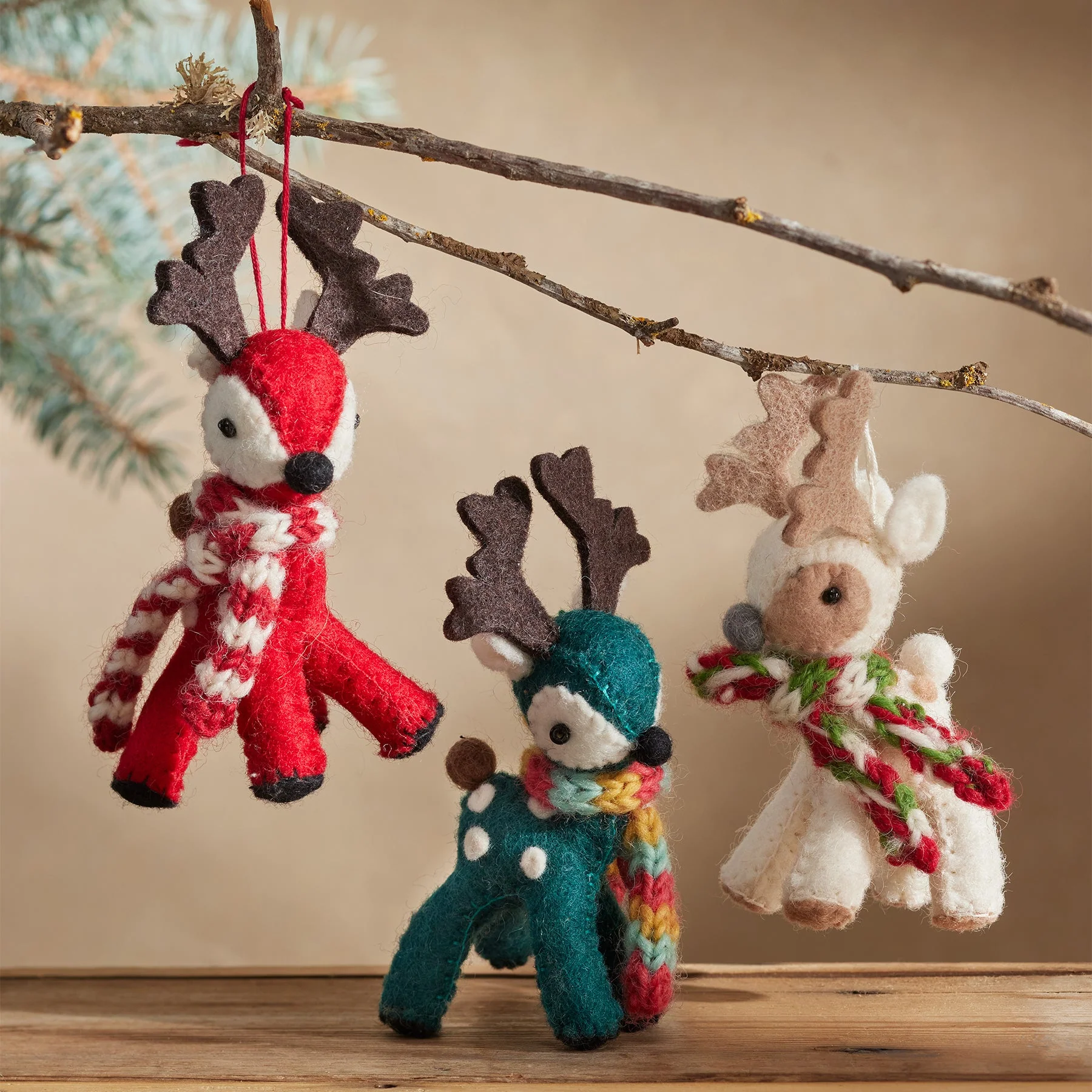 Reindeer Trio Ornament Set