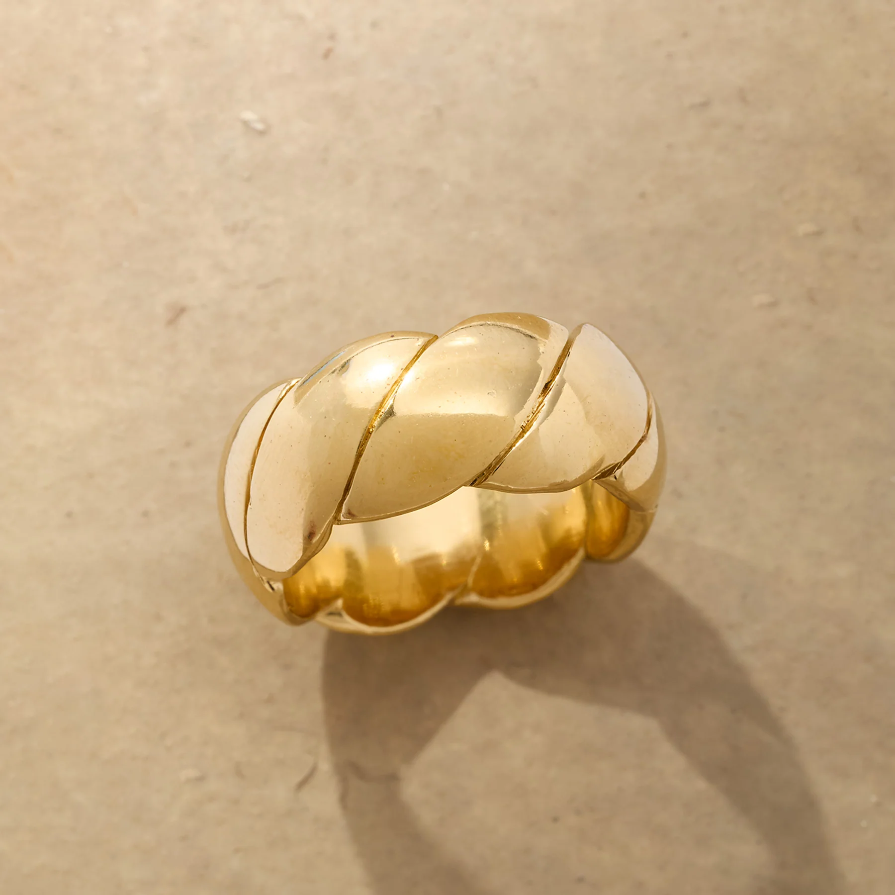 Golden Ribbon Ring