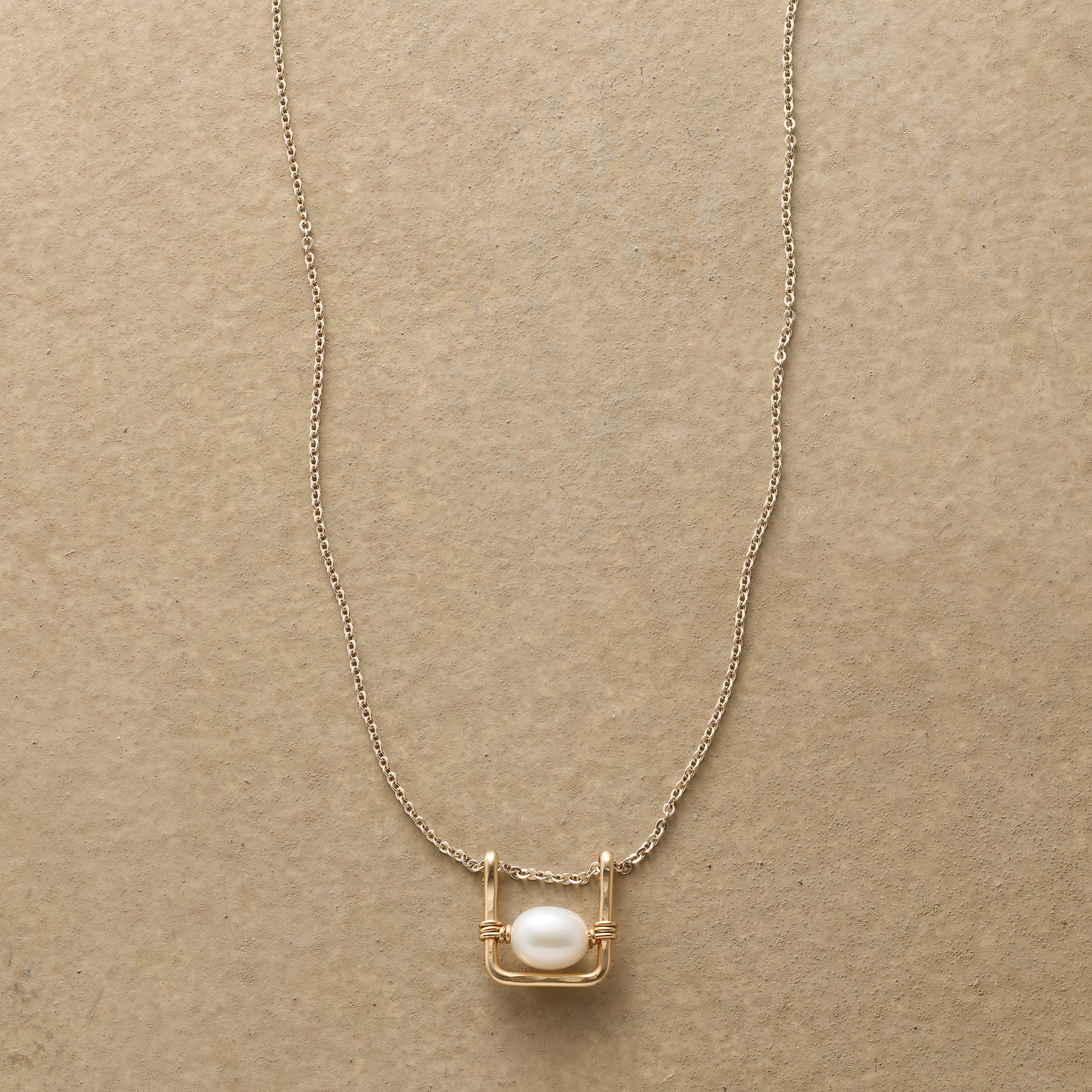 Pearl Swing Necklace