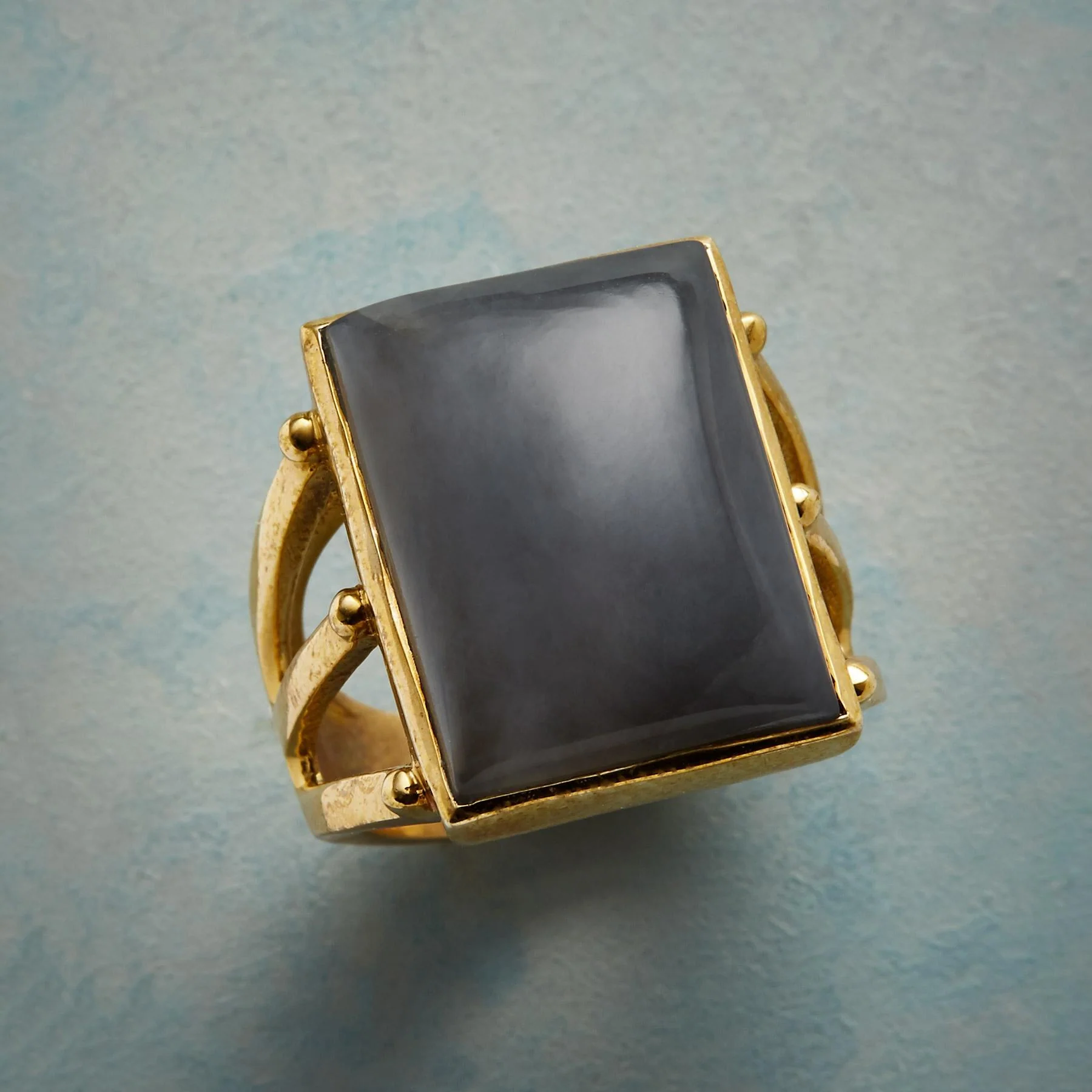 Gray Skyes Ring